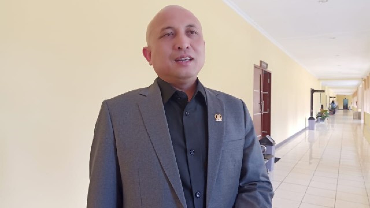 Ketua DPRD Babel, Didit Srigusjaya