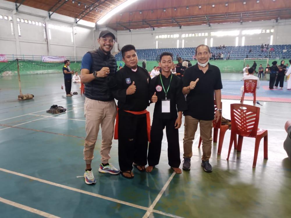 Atlet Pencak Silat Asal SMA Negeri 3 Pangkalpinang Persembahkan Medali Emas Pada POPDA Babel 2022