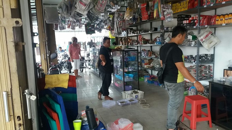 Suasana di Showroom King Fero Motor di Jalan Depati Hamzah Semabung Lama, tepatnya di Simpang THB