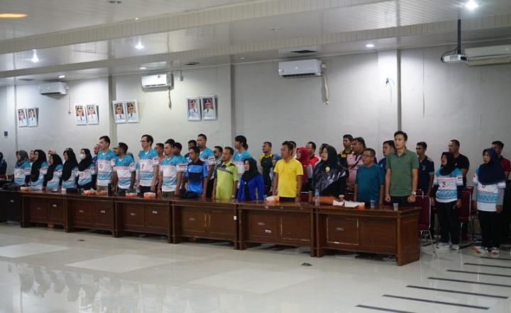 Bupati Bangka Tengah Lepas dan Kukuhkan Kontingen Porprov Kopri Babel