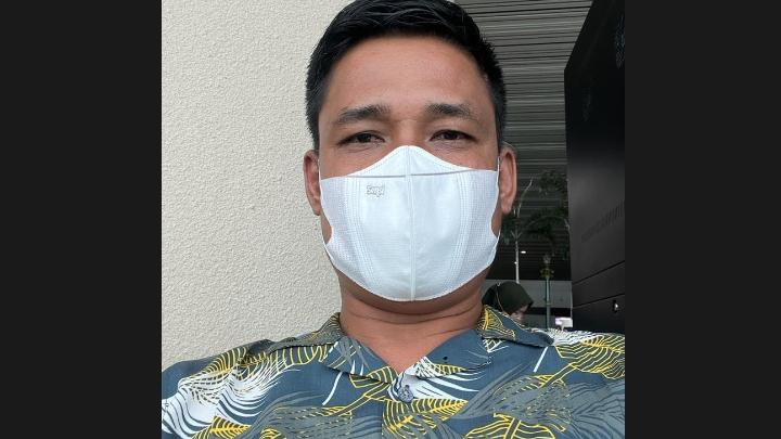 Memet Kartawinata, Kades Desa Guntung