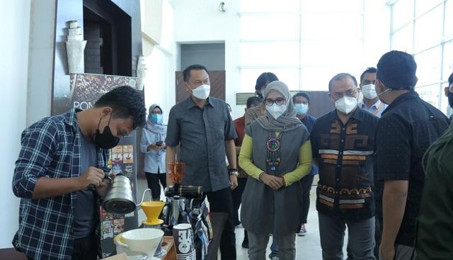 Gubernur Erzaldi Rosman Resmikan Bangka Coffee Festival 2021