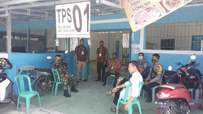 Pemilihan Ketua RT 01 di Kelurahan Bacang, Kecamatan Pangkalpinang. Jum'at (23/10/2020).