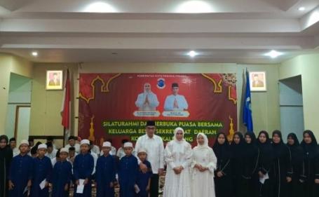 Keluarga Besar Setdako Pangkalpinang Gelar Buka Puasa Bersama Yatim Piatu