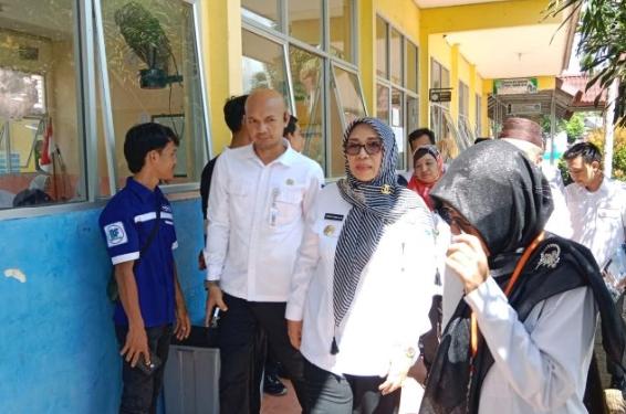 Lusje Cek Pelaksanaan Ujian SD-SMP di Kota Pangkalpinang