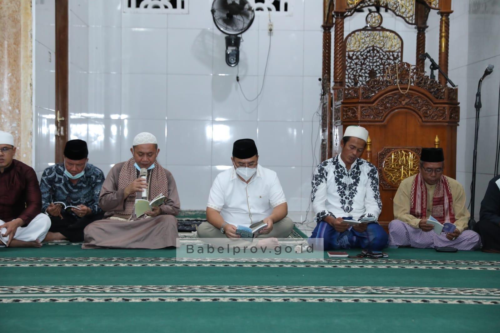 Malam Nisfu Syaban, Gubernur Ajak Umat Muslim Saling Mengingatkan untuk Beribadah