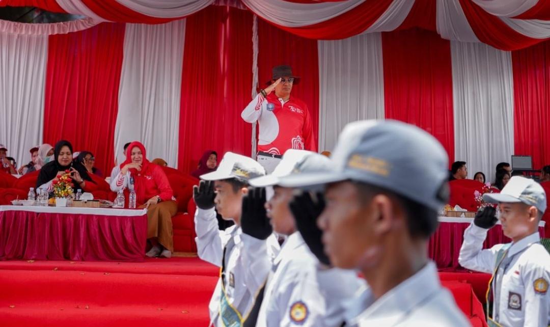 Masyarakat Padati Jantung Kota Pangkalpinang Saksikan Pawai