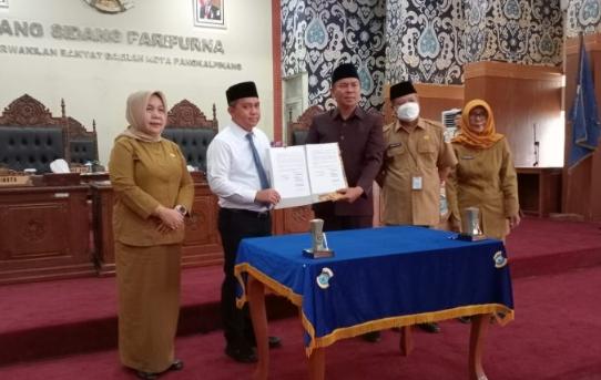 Molen Hadiri Paripurna I Tahun 2022, Penetapan APBD 2023