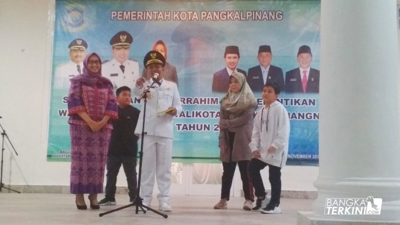 Pemerintah Kota Pangkalpinang, menggelar syukuran dan silaturahmi atas pelantikan Walikota dan Wakil Walikota Pangkalpinang 2018-2023, di Rumah Dinas Walikota, Kamis (15/11/2018).