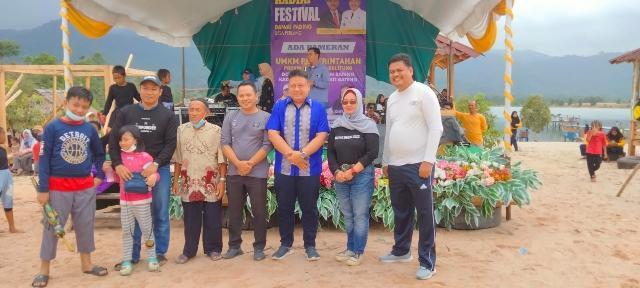 Perdana Desa Wisata Perlang Selenggarakan Festival UMKM