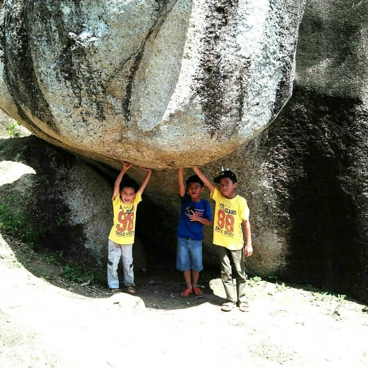 BATU BELIMBING, BANGKA BARAT