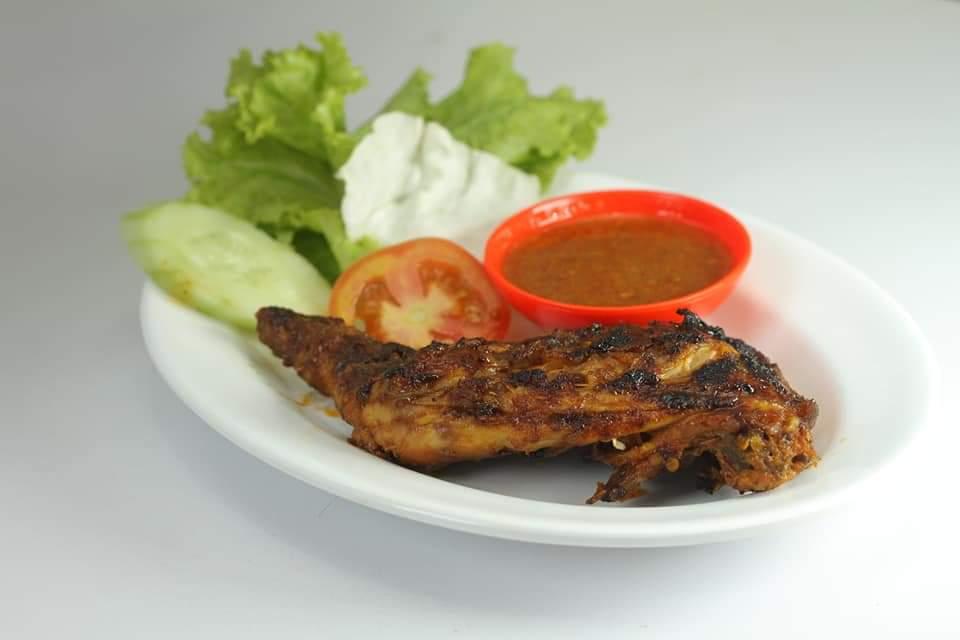 Ayam Bakar Plecing