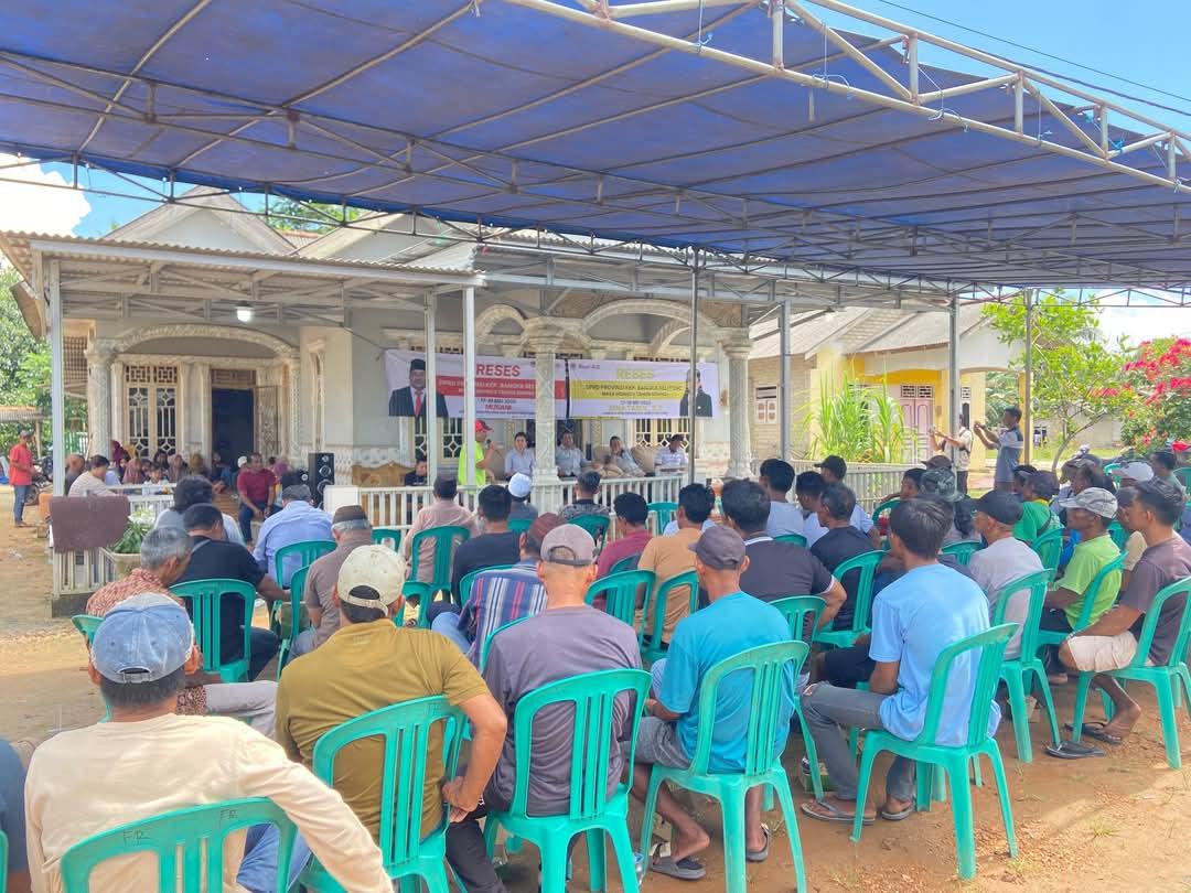 Reses Rina Tarol dan Musani, Masyarakat Desa Rias Adukan Sawah Mereka yang Terancam Sawit
