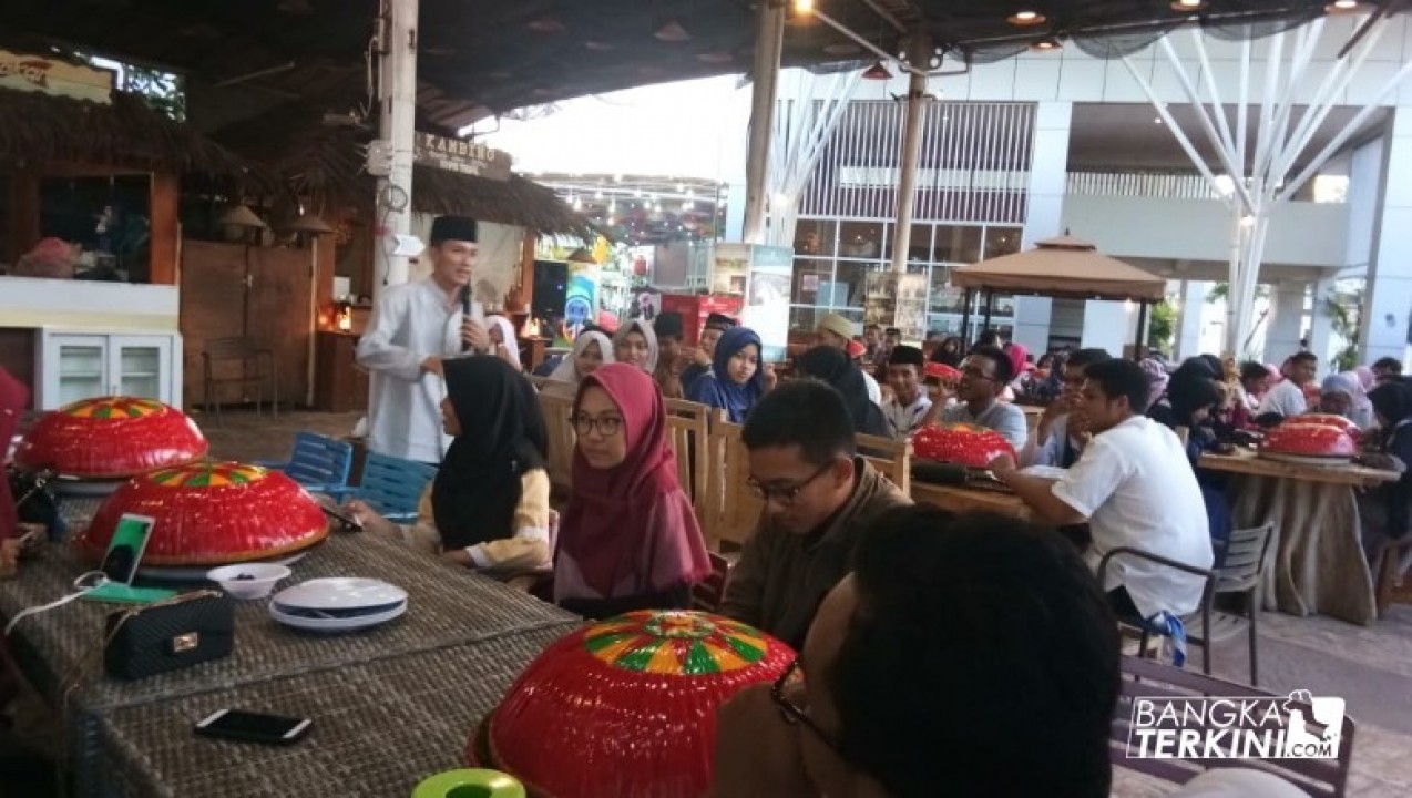 Satuan Karya Pramuka (Saja) Bahari Kota Pangkalpinang, gelar buka puasa bersama untuk meningkatkan silaturahmi antar anggota Bahari, di Teras Nusantara Citraland Pangkalpinang, Sabtu (02/06/2018).