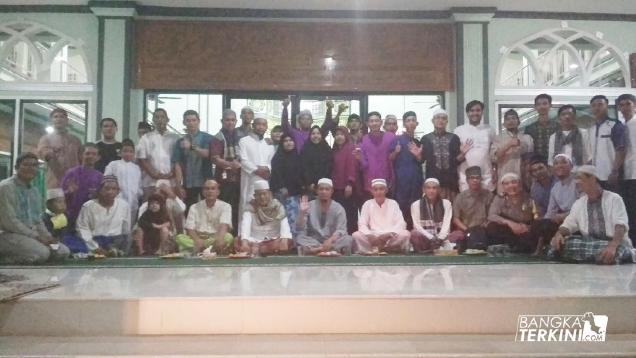 Panitia pawai obor 1 Muharram Kelurahan Dul, Kecamatan Pangkalan Baru