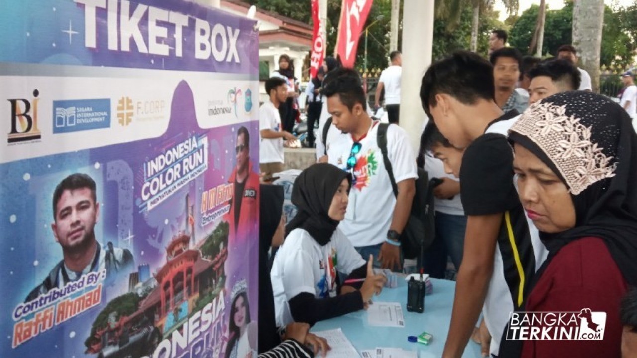 Registrasi peserta Indonesia Color Run Pangkalpinang, Minggu (30/06/2019). Foto: Bang Kini