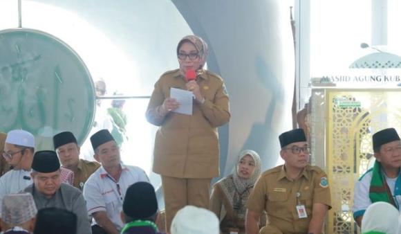 Pj Walikota Lepas 281 Jemaah Haji Asal Kota Pangkalpinang