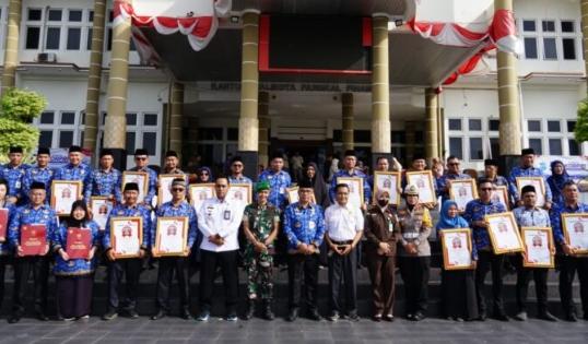 Sejumlah OPD di Pemkot Pangkalpinang Dapat Penghargaan Inovasi Daerah pada upacara Hari Korpri ke-52