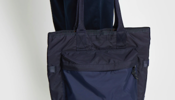 Tote bag keluaran Yoshida &amp; Co sangat terkenal hingga mancanegara.,
