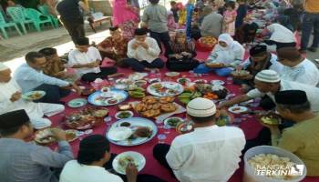Jika di bandingkan sebelumnya di tempat-tempat lain, kita berhasil menggelar,