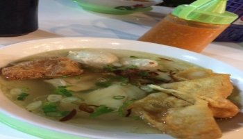 Bakso Cuankie Bunda Pangkalpinang di Warkop CatMouse..    yo mampir    Warkop,