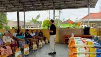 BANGKA TENGAH, BANGKATERKINI - Progam bantuan Beras Kesejahteraan Daerah (Rastrada) tahun 2025 dihapuskan oleh Tim,