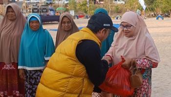 BANGKA TENGAH, BANGKATERKINI – Sebanyak 350 riders melakukan touring bersama Bupati Bangka Tengah ke Danau,
