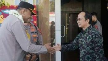 BANGKA TENGAH, BANGKATERKINI – Bupati Bangka Tengah, Algafry Rahman bersama jajaran Forkopimda sambut hangat kedatangan,