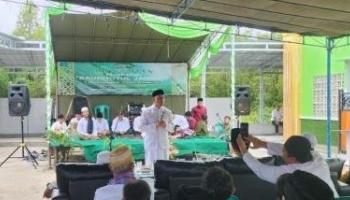 BANGKA TENGAH, BANGKATERKINI - Bupati Bangka Tengah Algafry Rahman meresmikan secara langsung Mushola Raudhatul Jannah,