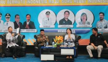 BANGKA TENGAH, BANGKATERKINI – Untuk memperingati HUT Ke-79 PGRI dan Hari Guru Nasional (HGN) Tahun,