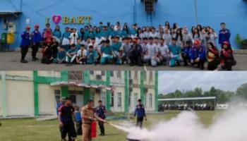 Pemadam Kebakaran (Damkar) Provinsi Kepulauan Bangka Belitung memberikan edukasi kepada lima SMA di Kota Pangkalpinang terkait penanggulangan kebakaran kecil serta,