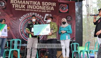 SUNGAILIAT, bangkaterkini.com - Gubernur Kepulauan Bangka Belitung (Babel) Erzaldi Rosman, turut menghadiri Hari Jadi Romantika,