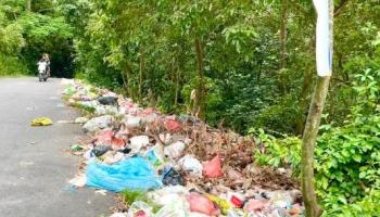 Dewan Babar Ini Minta OPD Sediakan Penampungan Sampah di Kawasan,