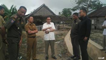 &quot;DPRD hanya akan membantu  menyiapkan lahan nya.   Wilayah kumuh yg,