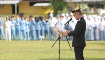 BANGKA TENGAH, BANGKATERKINI – Pemerintah Kabupaten Bangka Tengah menyelenggarakan upacara peringatan Hari Pahlawan 2024 dengan,