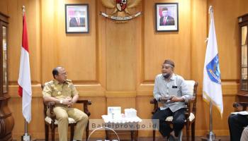 PANGKALPINANG, bangkaterkini.com - Gubernur Kepulauan Bangka Belitung (Babel), Erzaldi Rosman menerima Audiensi Pengurus Wilayah Ikatan,