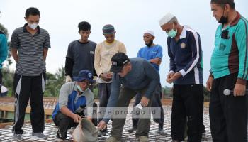 MERAWANG, bangkaterkini.com - Gubernur Kepulauan Bangka Belitung (Babel), Erzaldi Rosman sangat senang dengan sikap warga,
