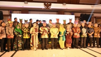 Gubernur Erzaldi Rosman juga mengatakan bahwa kedepannya bersama harus punya,