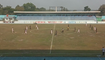Berita Bangka Belitung - Bangka Terkini, Pangkalpinang --- Babel United sementara tertinggal 0-1 oleh,