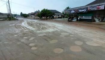 BANGKA TENGAH - Hanya Diukur Tak Ada Perbaikan, Ruas Jalan,