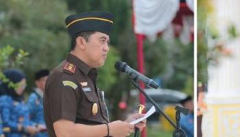 BANGKA TENGAH, BANGKATERKINI – Pemerintah Kabupaten Bangka Tengah bersama Kejaksaan Negeri Bangka Tengah menggelar Upacara,