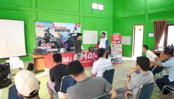 Honda Babel Gelar Edukasi Berkendara Bersama Warga di Desa Nyurok