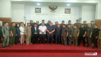 &quot; Hal ini didasarkan Surat Keputusan Dewan Perwakilan Rakyat Daerah,