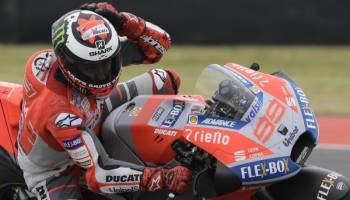 Jorge Lorenzo Angkat Bicara Soal Rumor Ketertarikan Suzuki