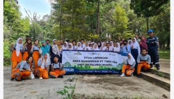 Kader Adiwiyata Bangka Barat Kunjungi ke Hutan Kota Unit Metalurgi,