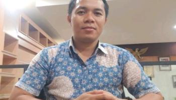 Kebijakan Publik dan Tantangan Implementasi Di Indonesia   Oleh : Dedy,