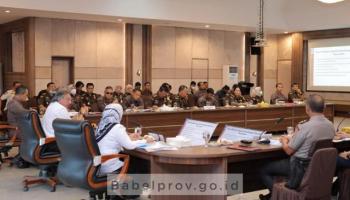 Kemenko Polhukam Dorong Pertambangan Ilegal Menjadi Legal