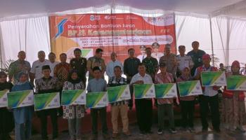 Kepemimpinan Molen, Pedagang Pasar Hingga Juru Parkir Dapat BPJS Ketenagakerjaan