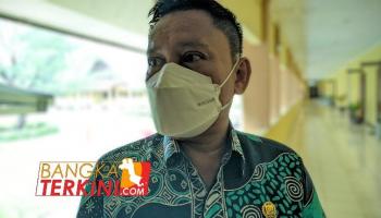 PANGKALPINANG, bangkaterkini.com - Ketua DPRD Kepulauan Bangka Belitung (Babel), Herman Suhadi meminta kepada Pemprov Babel,