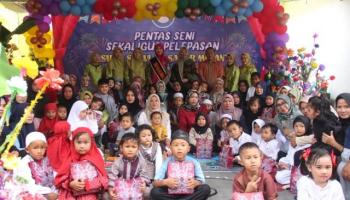 Kompak Beri Dukungan untuk PAUD, Bupati dan Bunda PAUD Bangka,